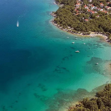 Njivice, Otok Krk, Dora דירה