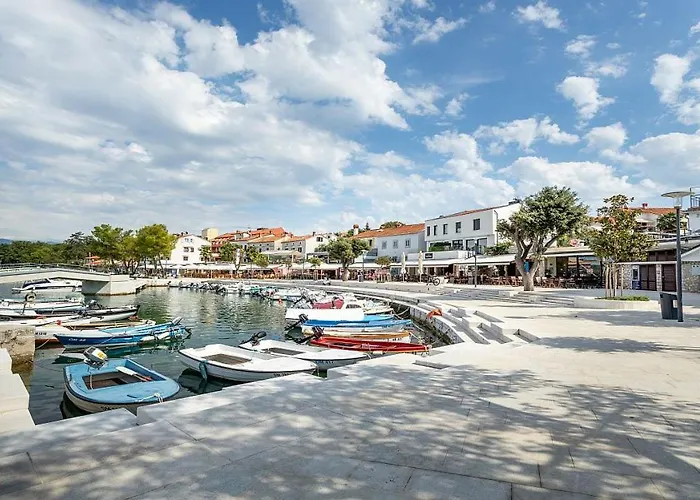 Njivice, Otok Krk, Dora Njivice