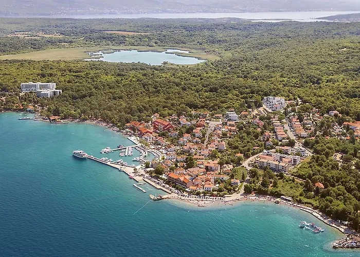 Njivice, Otok Krk, Dora *