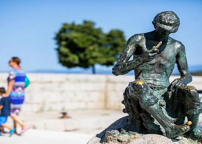 Njivice, Otok Krk, Dora * Njivice