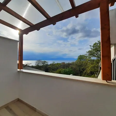 Njivice, Otok Krk, Dora * Njivice