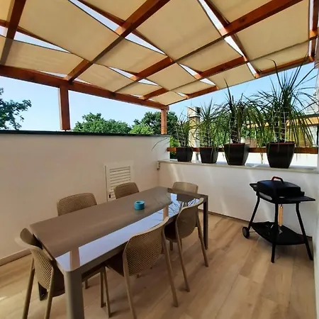 Njivice, Otok Krk, Dora Apartment *