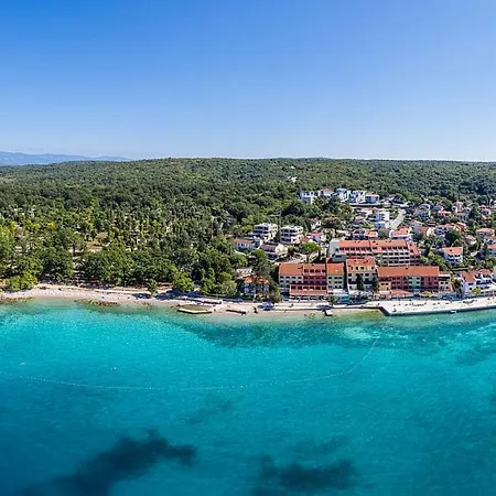 Njivice, Otok Krk, Dora *