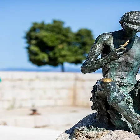 Njivice, Otok Krk, Dora * Njivice